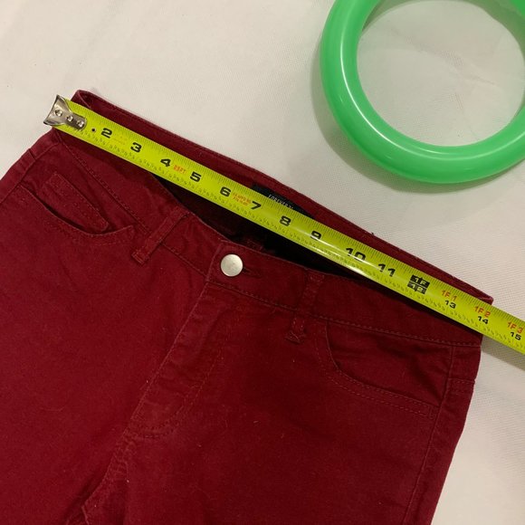 🌀 Forever21 Wine Ankle Pants - Picture 6 of 7